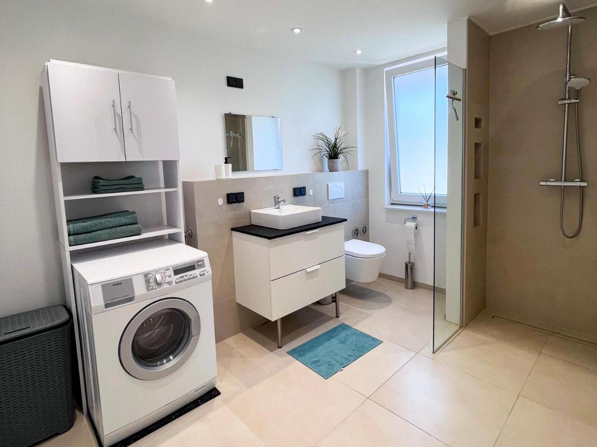 Helle Und Gemuetliche Ferienwohnung In Lorsch Εξωτερικό φωτογραφία