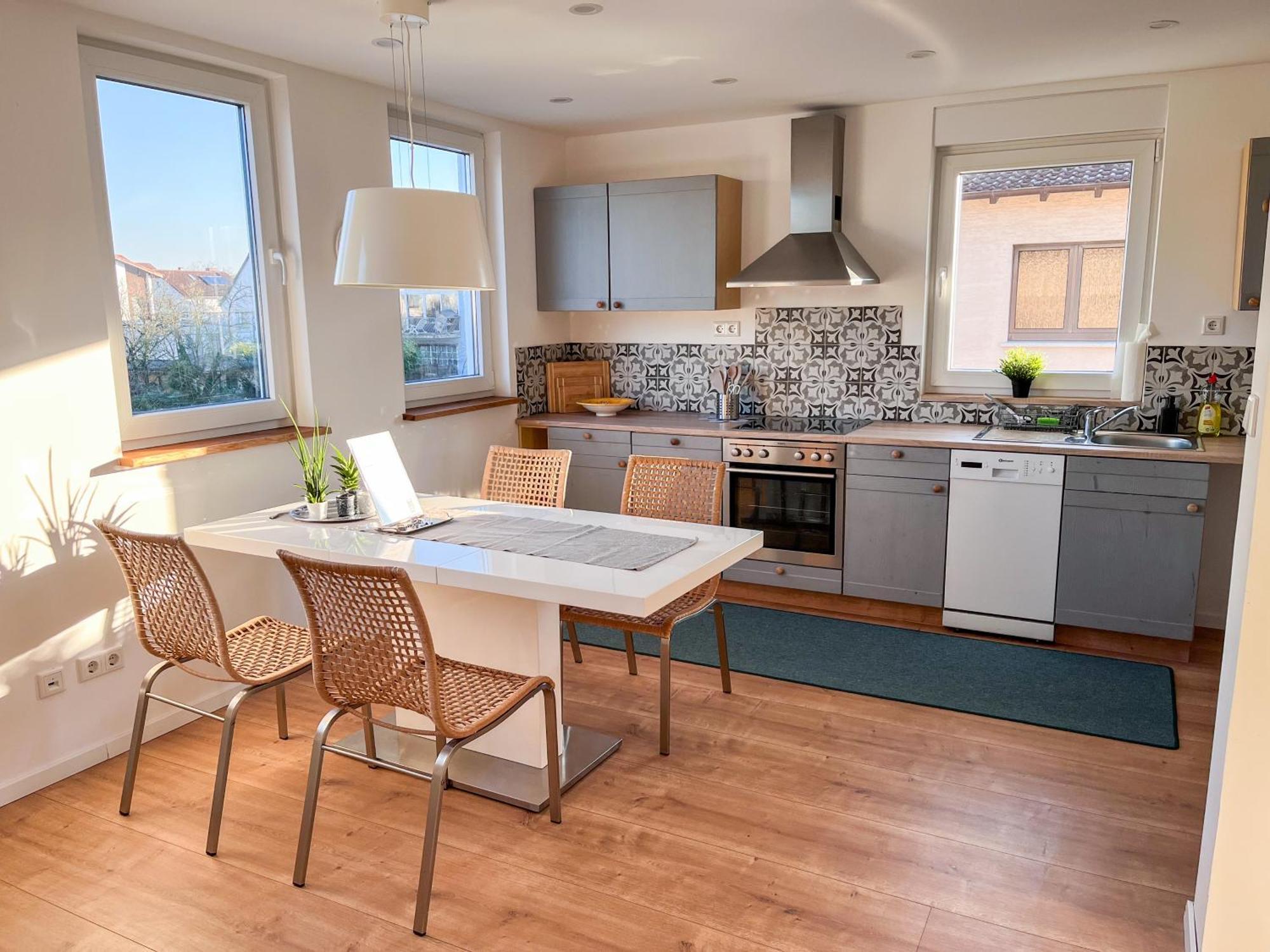 Helle Und Gemuetliche Ferienwohnung In Lorsch Εξωτερικό φωτογραφία
